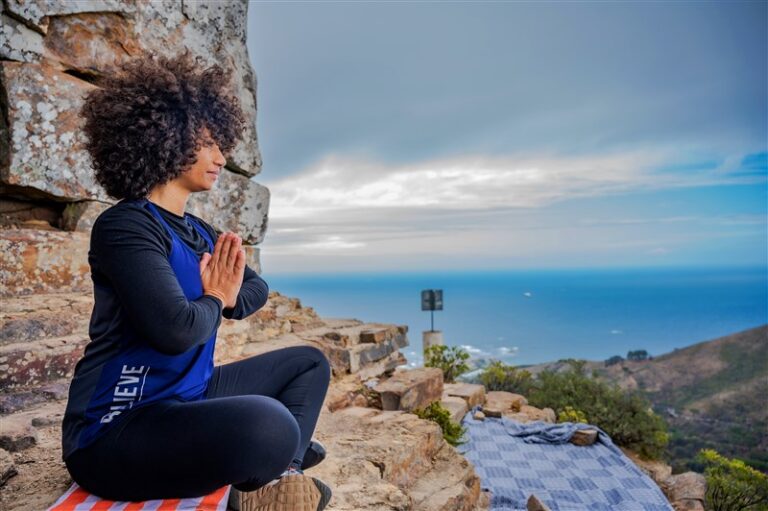 WomenMeditating