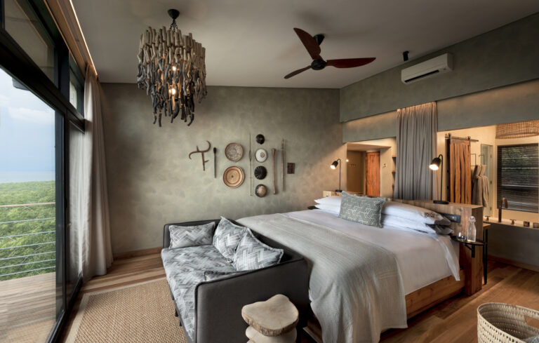 Bumi Hill Safari Lodge_ Lake Kariba_ Zimbabwe_ Luxury Lodge Lake View Room (5)